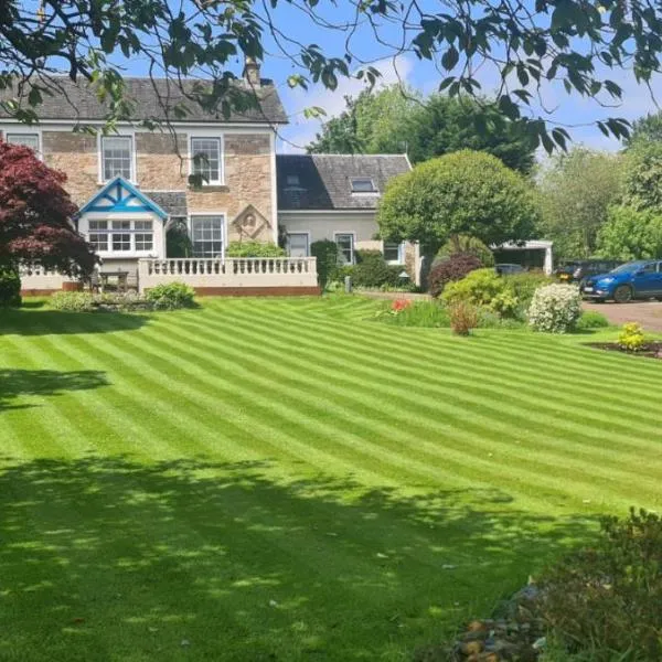 CREAG DHUBH COUNTRY HOUSE, hotel in Creggans