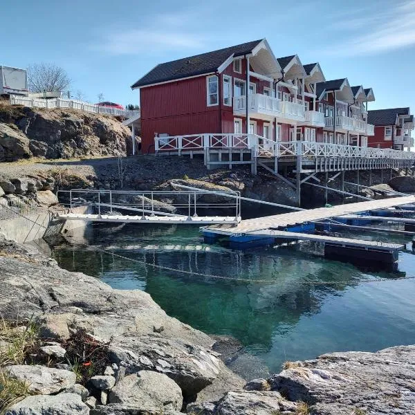 Tjeldsundbrua Overnatting - Sjøhus1, hotel in Bogen