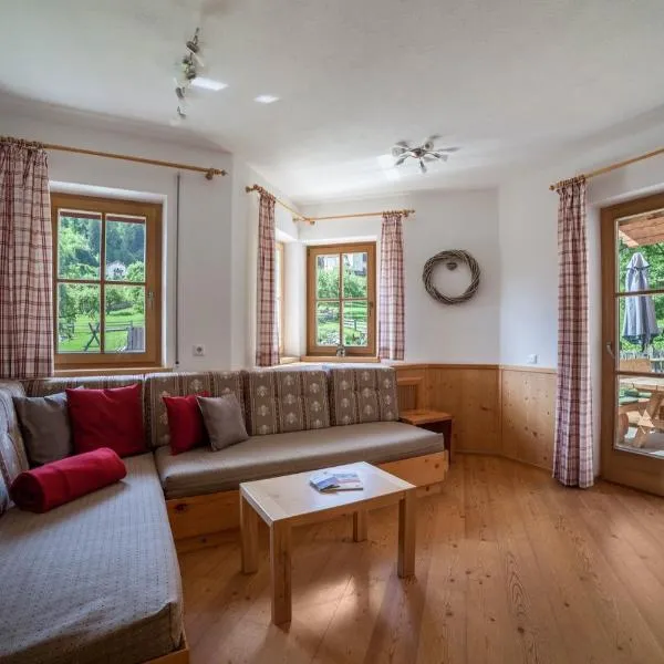 Ferienhaus Hof am Schloss, hotel v destinaci Montechiaro