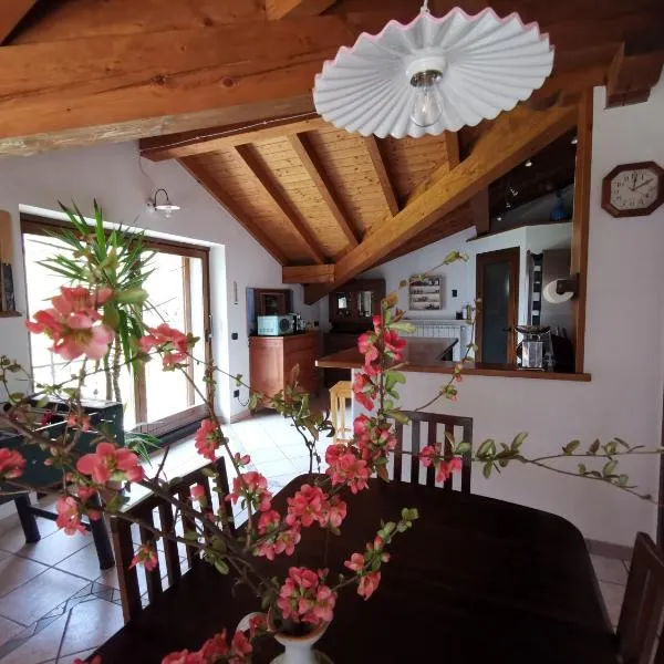 Chalet Lullaby, hotel in Fiumenero