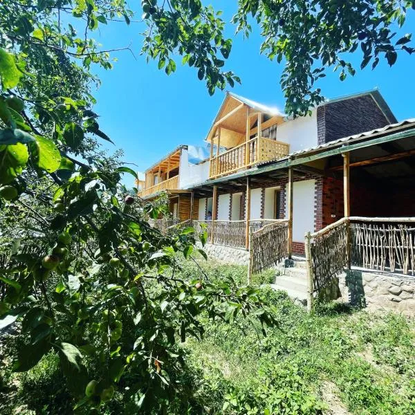 Forest INN, hotel di Antaramej