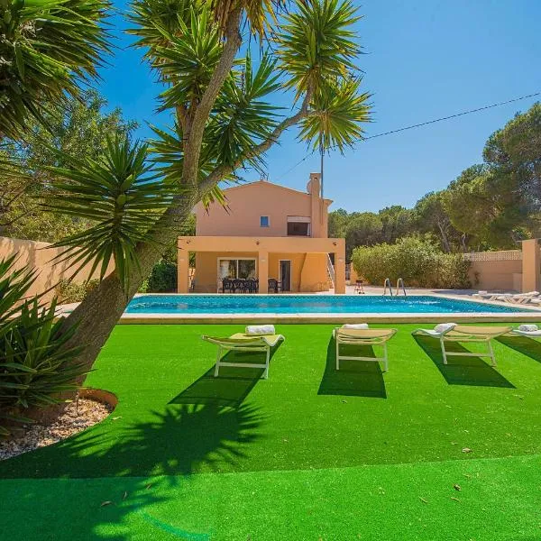 Villa Bernia - PlusHolidays, hotel v destinaci Moraira