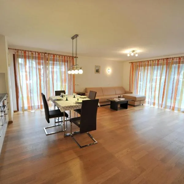 Apartments Villa Jim, hotel i Ortisei