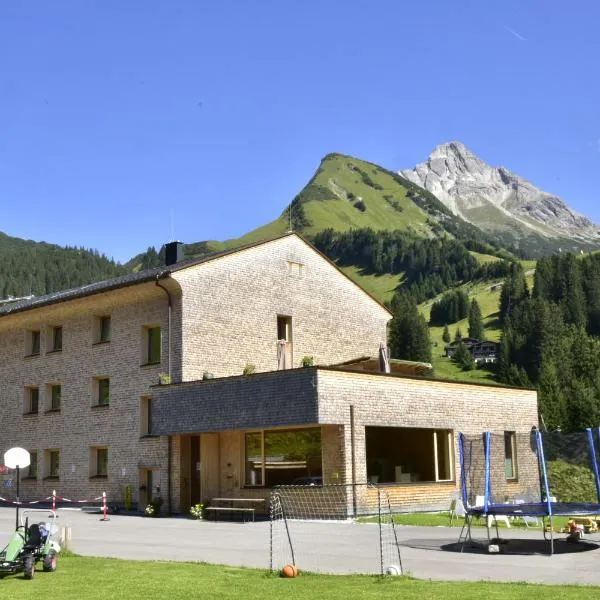 Am Gehren - Arlberg Appartements, hôtel à Warth am Arlberg