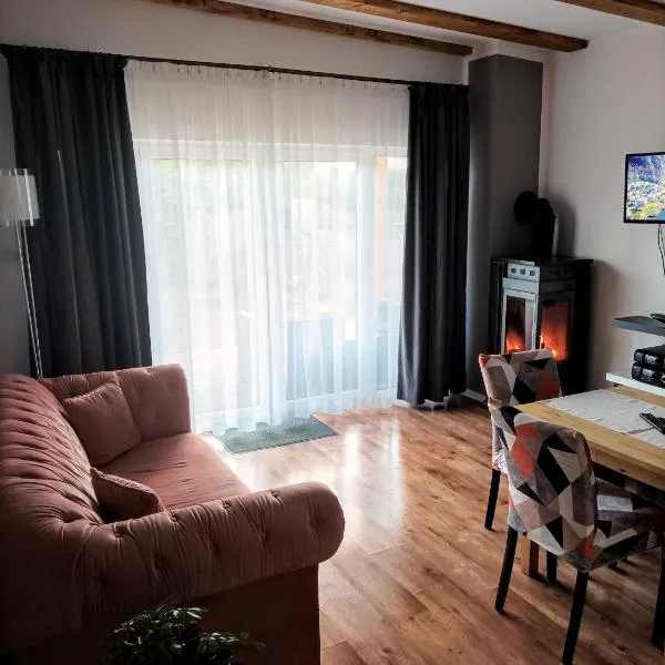Jasień 77 B, hotel v destinaci Czarna Dąbrówka