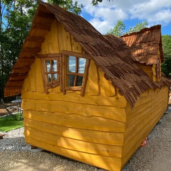 Loray des Bois - Cabane - Tipi - Cottage, hotel v destinaci Loray