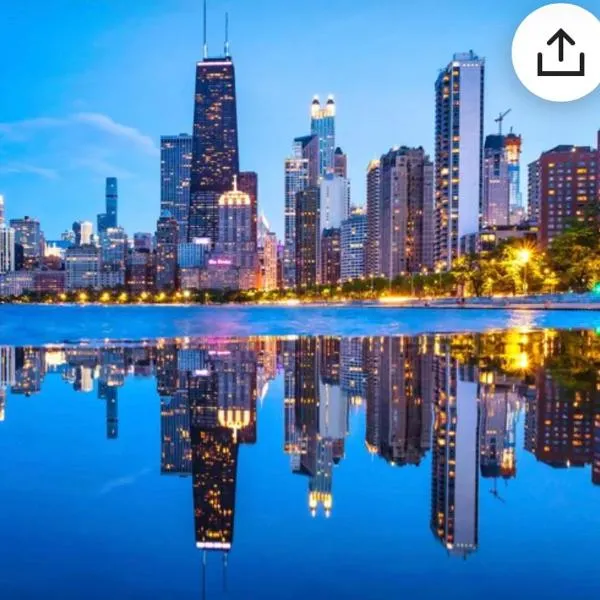 A Hidden Gem, approx 15 mins to downtown Chicago!, hotel in Chicago