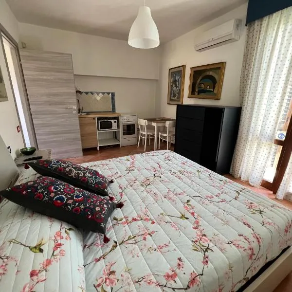 L’ESSENZIALE, hotel di Pula