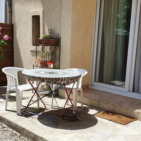 Le Tinou, hotel v destinácii Cazilhac