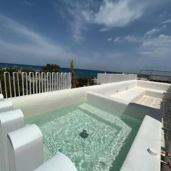 Casa Mediterranea Jacuzzi riscaldata con Caminetto, hotel v destinácii Specchiolla