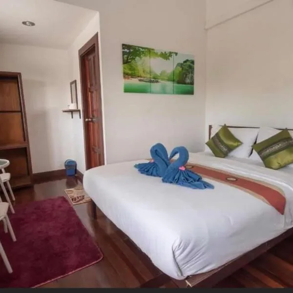 NITRO HOUSE Hostel, hotel v Ko Tao