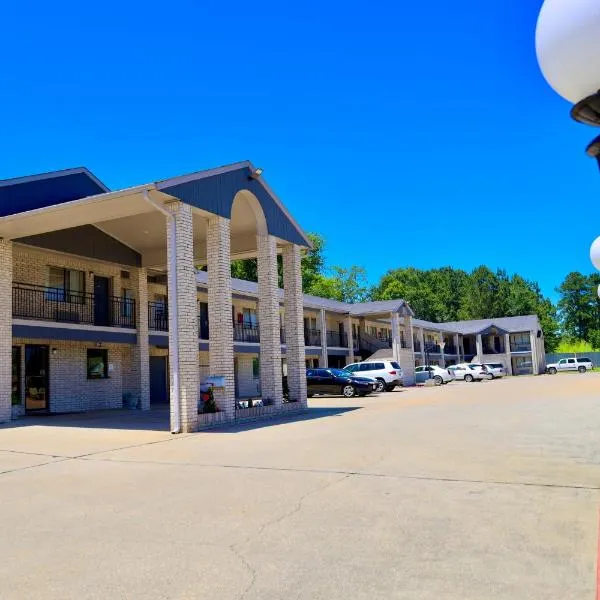 Regency Inn & Suites, hotel em Gladewater