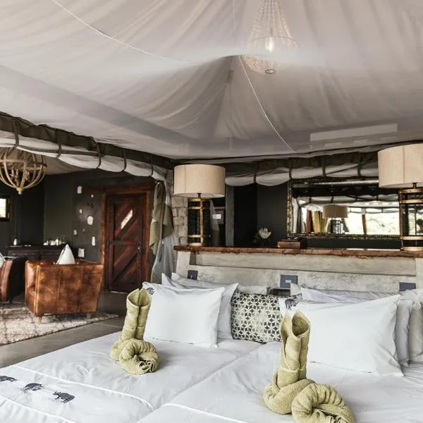 Etosha Oberland Lodge, Hotel in Okaukuejo