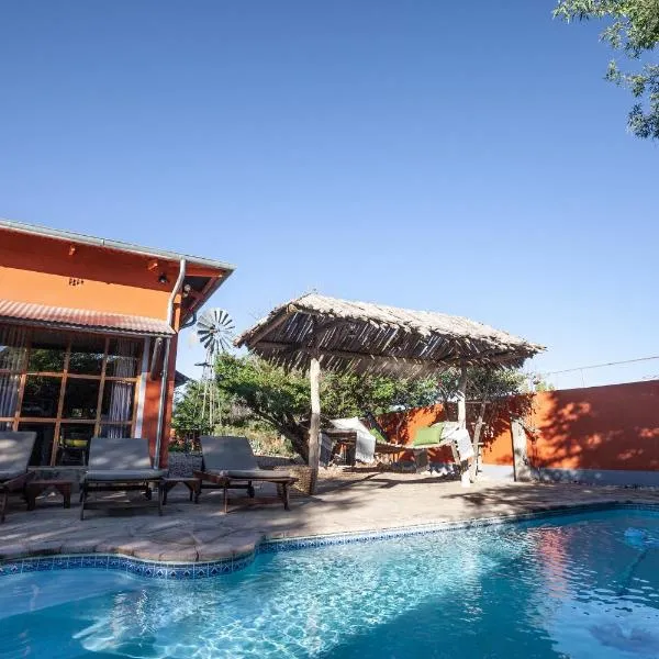 Teufelskrallen Lodge, hotel v destinaci Kalkrand
