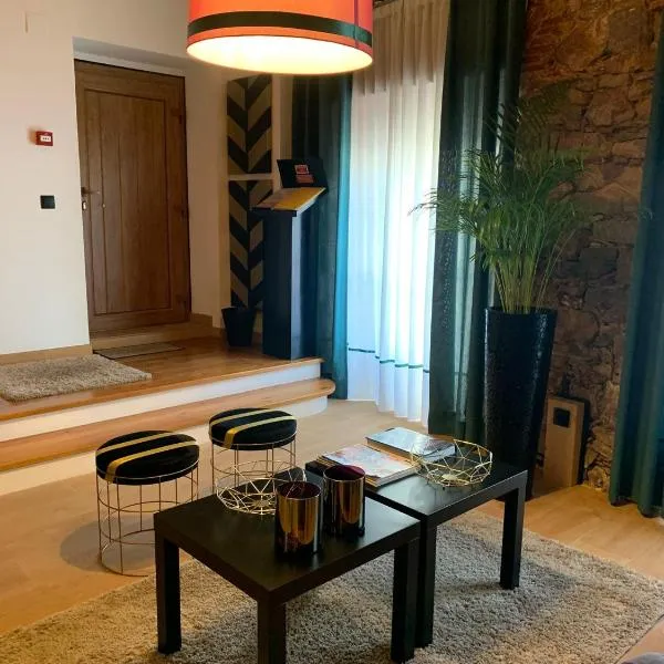 Largo da Rainha, Guesthouse, hotel v destinaci Merciana