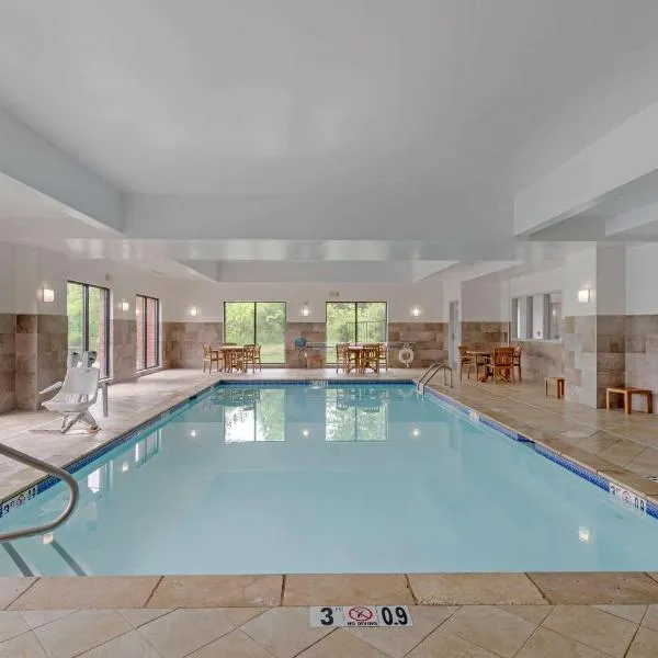 Comfort Suites Mt Juliet-Nashville Area, khách sạn ở Mount Juliet
