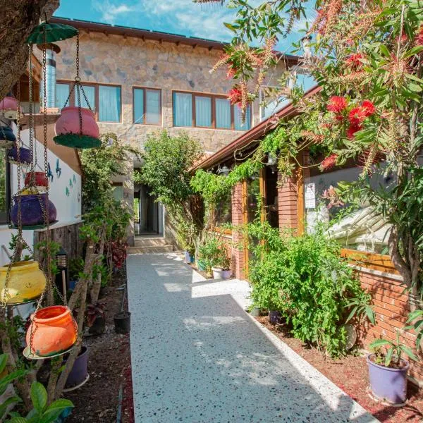 Ada Pension, hotel v destinaci Mesudiye