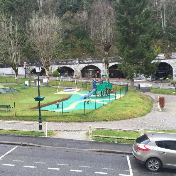 appartement à la montagne, hotel v destinaci Eaux-Bonnes