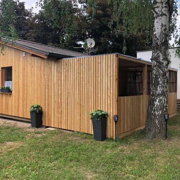 Počitniška hišica, Kamp Terme Ptuj, vključene 4 kopalne karte, hotel v destinaci Ptuj