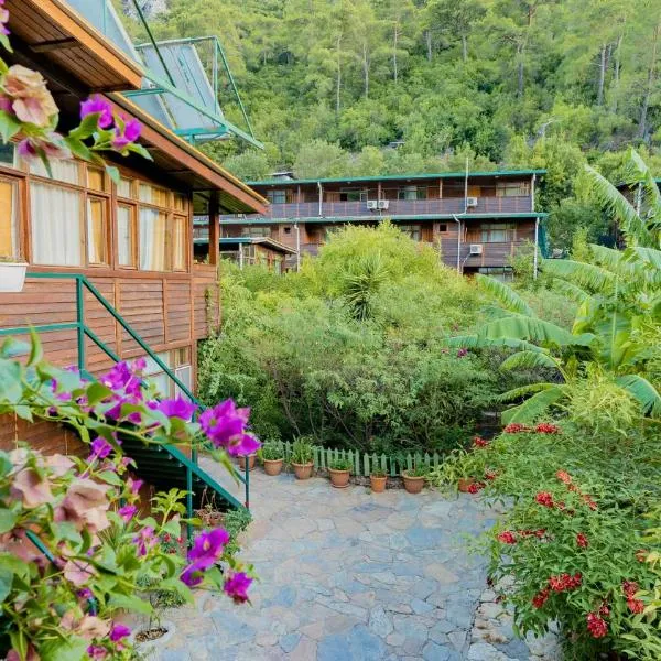 Turkmen Tree Houses, hotell i Olympos