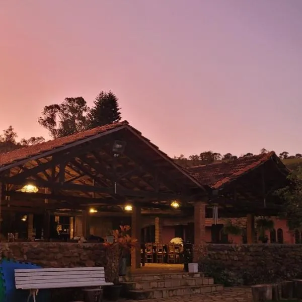 Fazenda Serra que Chora - Pousada e Restaurante, מלון באיטניאנדו