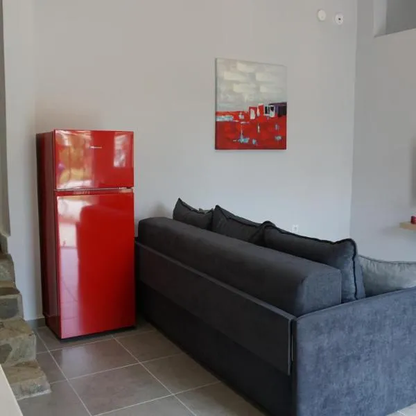Avli Luxury Apartment, Hotel in Ierissós