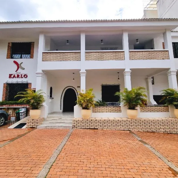 Hotel Karlo, hotel em Cañasgordas