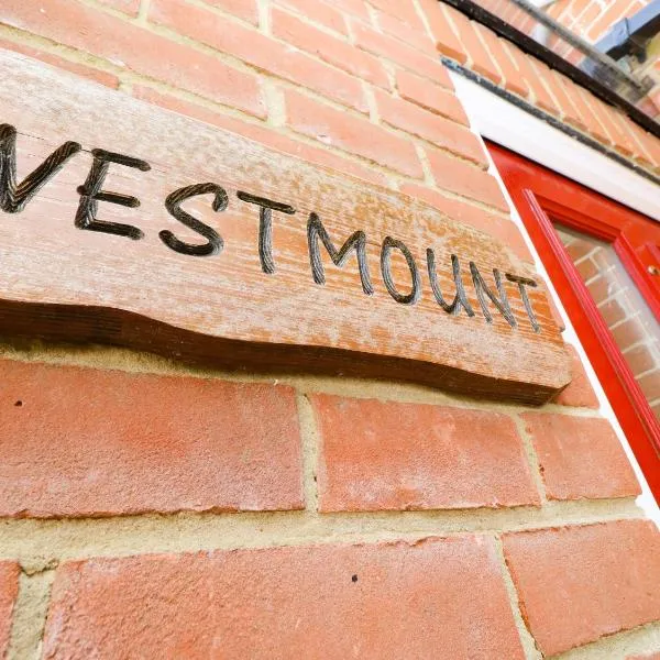 Westmount、ライドのホテル