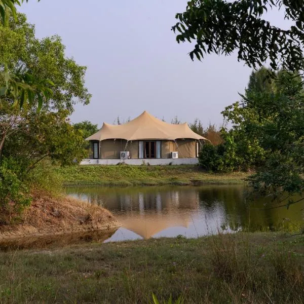 The Alampara Resort - Luxury Boutique Glamping & Water sports, hotel v destinaci Cheyūr