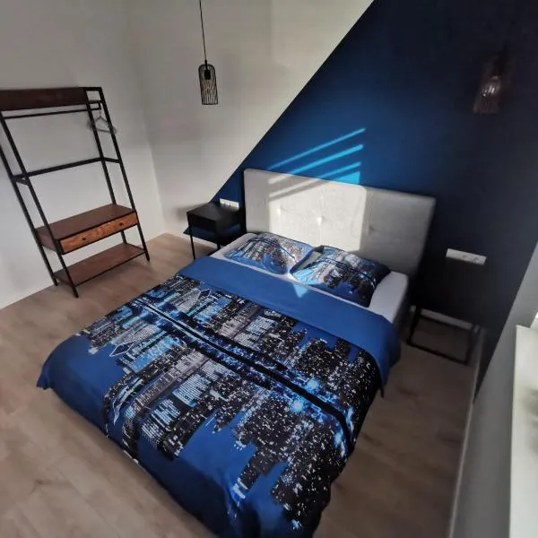 K-Town - Apartments ViaBaltic Kaunas، فندق في Antalkiai