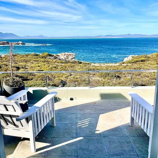 11 WESTCLIFF RENTALS, hotel v destinaci Hermanus