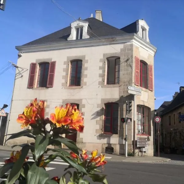 Grande maison de ville entre terre et mer, hotel v destinácii Malestroit