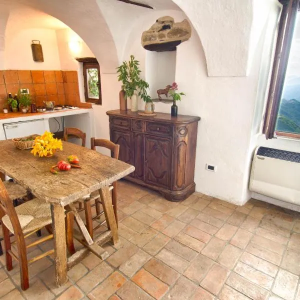 Lovers' nest, Hotel in Baiardo