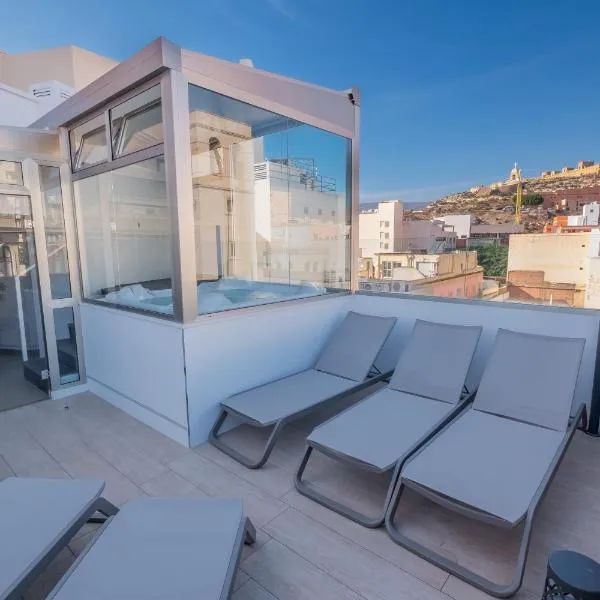 Nuevo Torreluz, hotel v destinaci Almería
