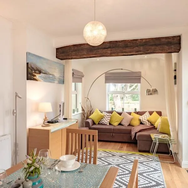 St Martins Apartment, hotel in Saint Minver