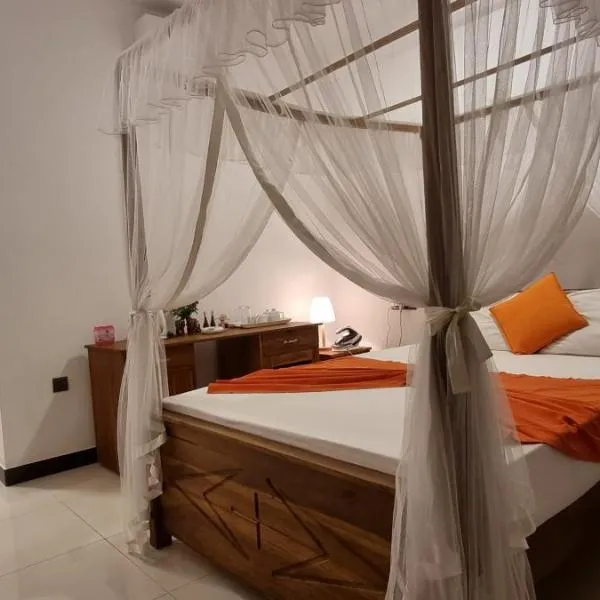 Maduranga n Guest, hotel v Mirisse (jih)