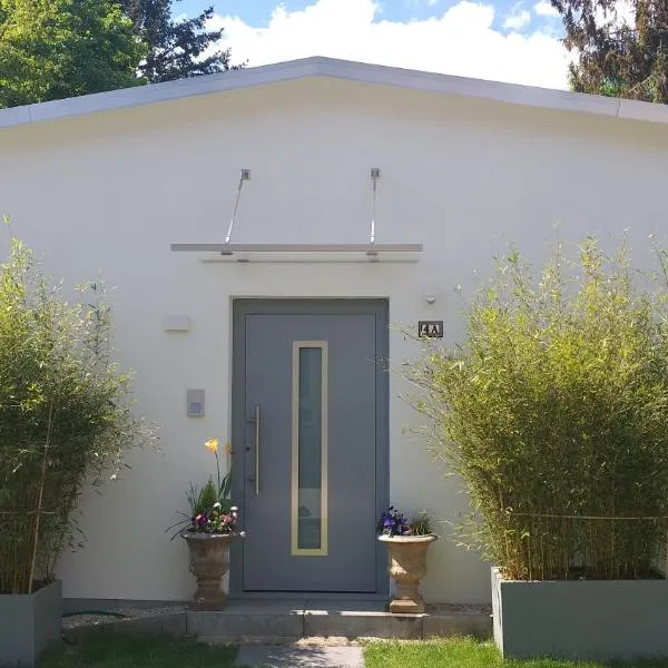 Gartenchalet Rotkehlchen, hotel di Bad Homburg vor der Höhe