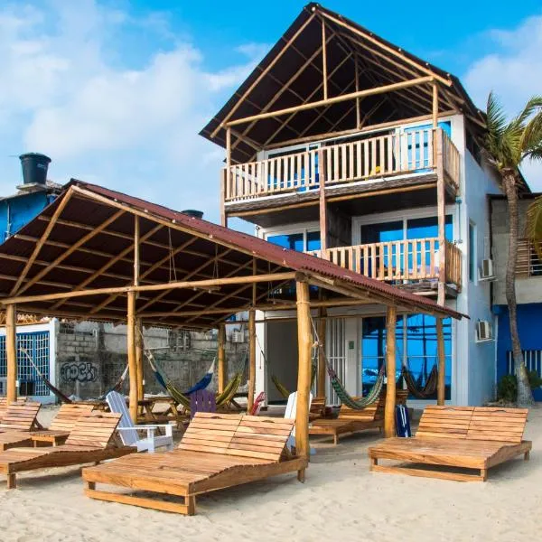 Mamallena Beachside Rincon del Mar、Rincónのホテル