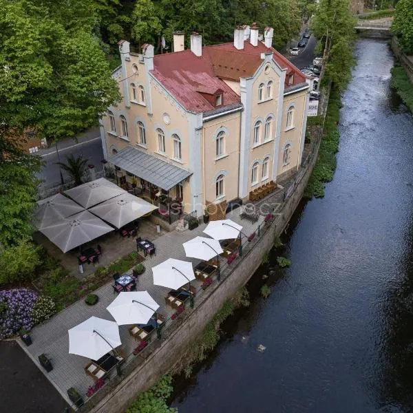 Villa Basileia Riverside: Karlovy Vary şehrinde bir otel