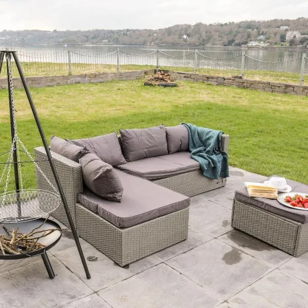 Bwthyn Siliwen Old Bath House, hotel en Bangor