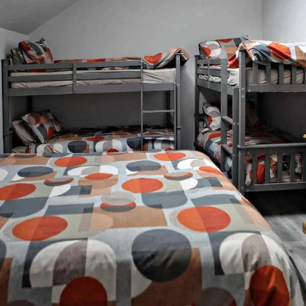 Aunt Rachel's Barn Hostel, hotel in Bushmills