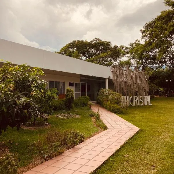 VILLA CRISTAL, hotel en Santa Elena