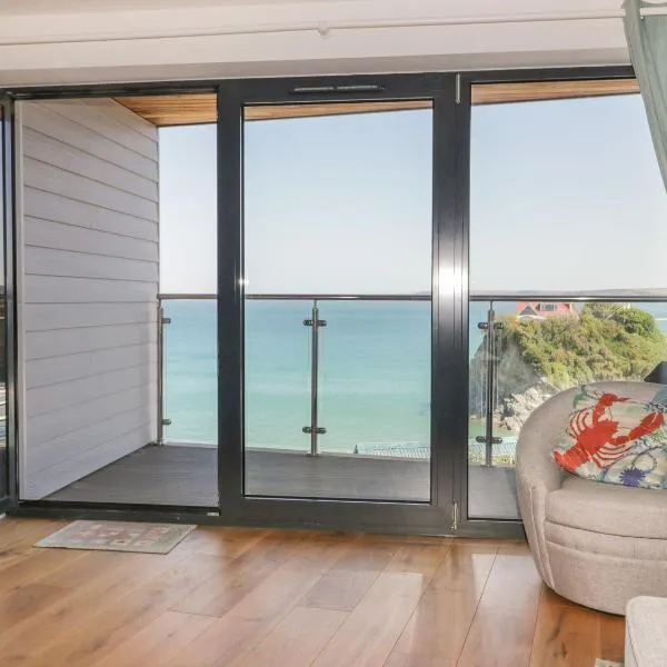 Onshore, hotel in Newquay