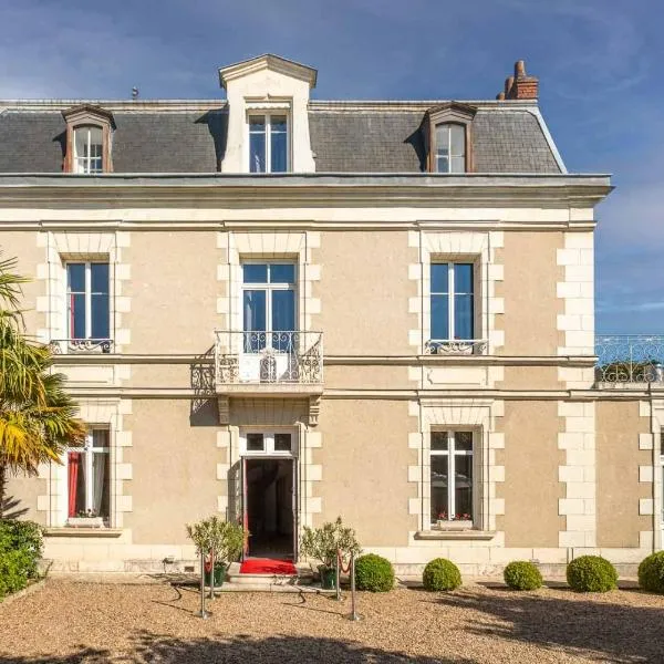 Le Pavillon des Lys - Hôtel Particulier, hotell sihtkohas Nazelles