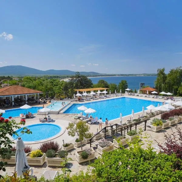 Santa Marina Holiday Village, hotel i Rosen