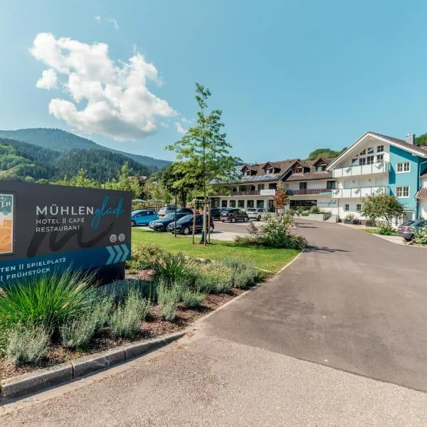 Hotel & Restaurant Mühlenglück, hotel v destinaci Oppenau