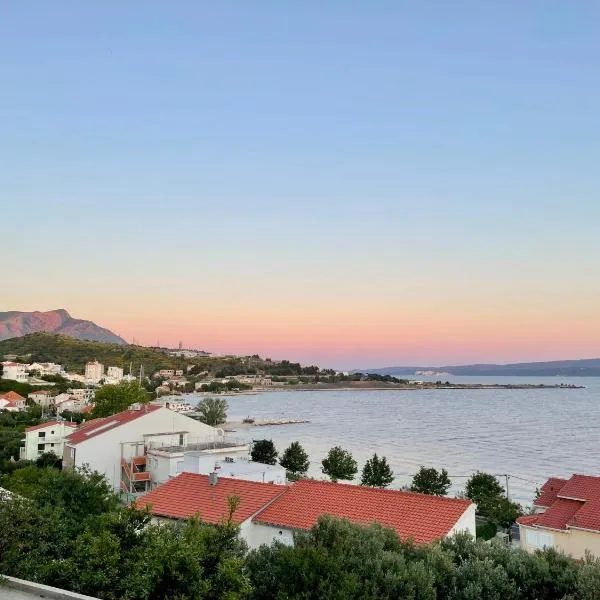 Apartment Mandarina, hotel v destinaci Dugi Rat