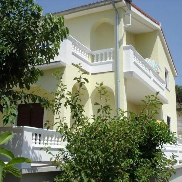 Apartmani MaTi, hotel v Rabu