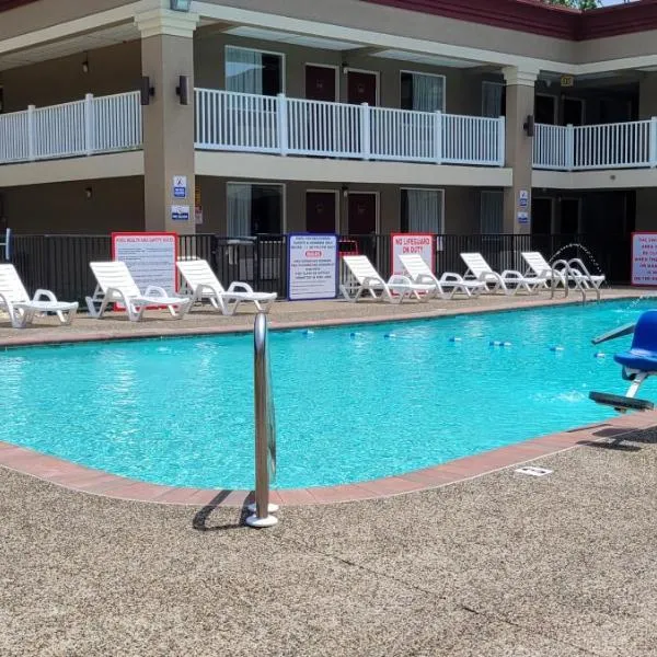 HomeTowne Studios by Red Roof Bordentown - McGuire AFB, hotel a Bordentown