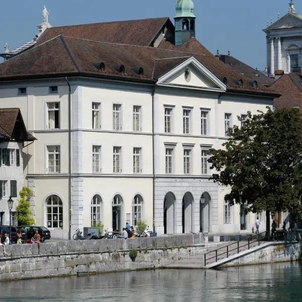 Solothurn Youth Hostel, хотел в Riedholz